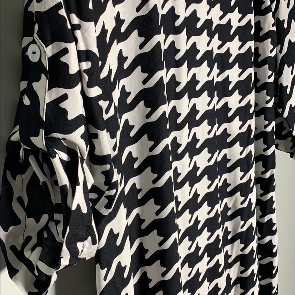 WEEKEND SALE ‼️🎈‼️ESCAPADA TUNIC SIZE SMALL - Picture 6 of 8